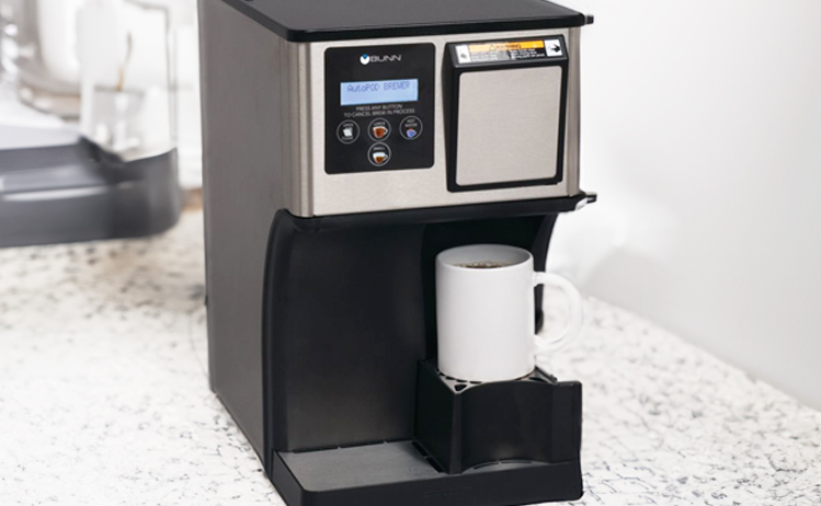 Bunn 55400.0101 Fast Cup Bean to Cup Coffee Brewer 208V 60 HZ